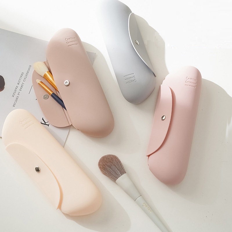 Waterproof Silicon Makeup Brush Holder Travel Makeup Brush case Reusable Portable Silicone Cosmetic Bag