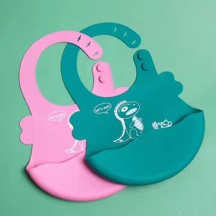 Baby Feeding Bibs Waterproof Soft Infant Training Bib Food Grade Silicone Baby Bib With Food Catcher